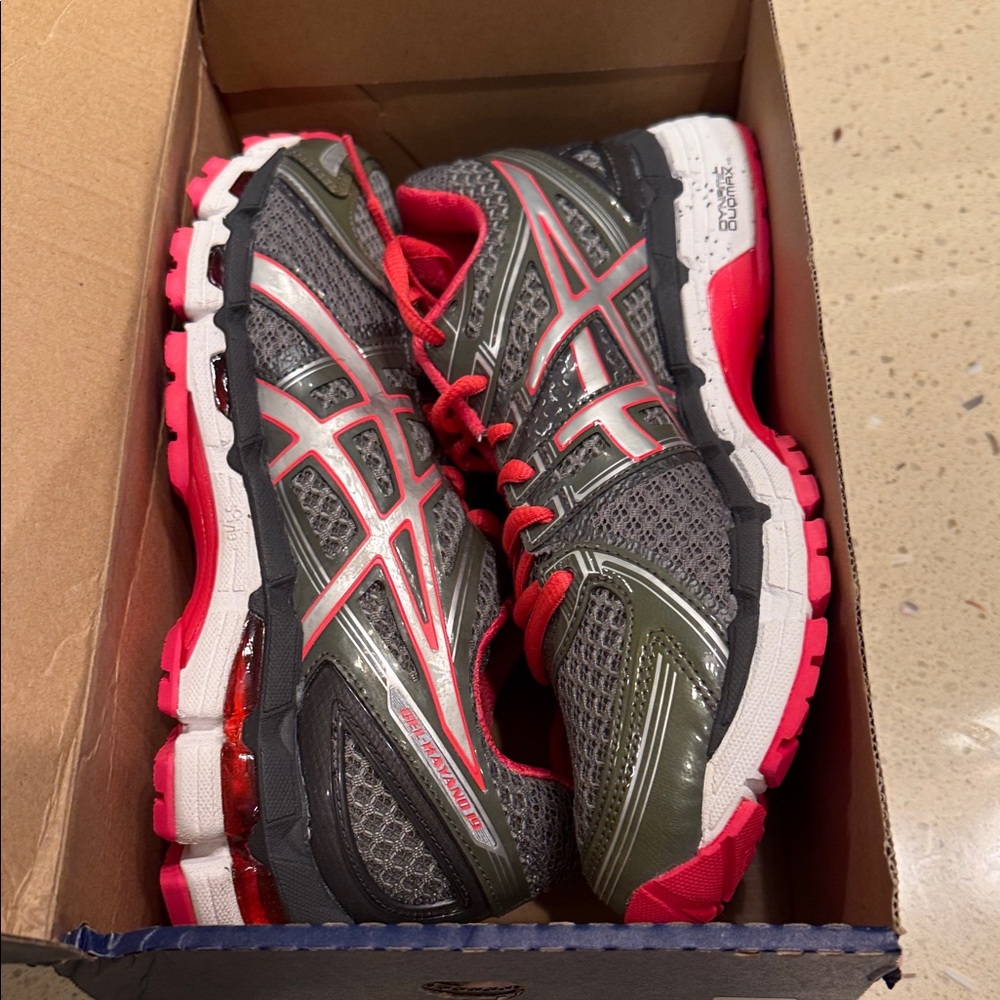 NIB ASICS Women's Gel Kayano 19 size 9 rare vintage exclusive to Nordstrom - Picture 4 of 5